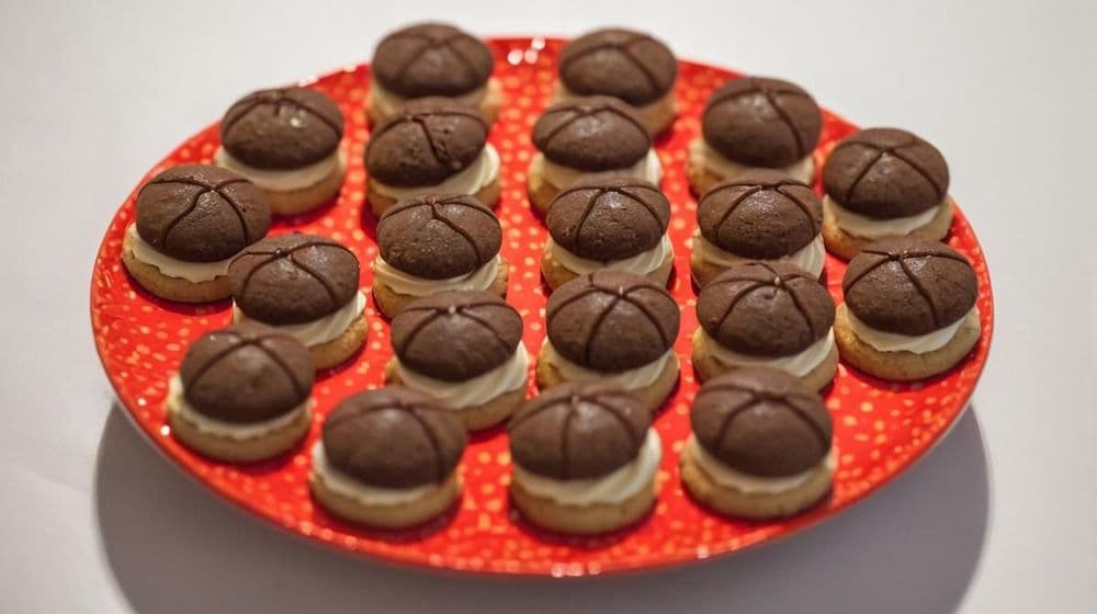 Крехки лимонови хапки с ядкови ядра и шоколад